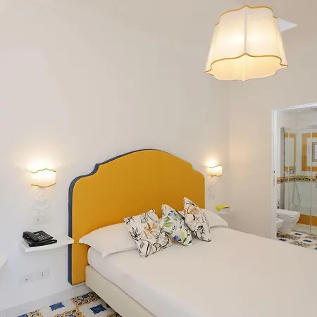 Guarracino Oda ve Kahvaltı Amalfi