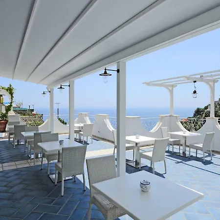 Bed & Breakfast Guarracino 2*